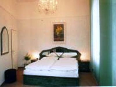 Krivan Hotel Karlovy Vary Luaran gambar